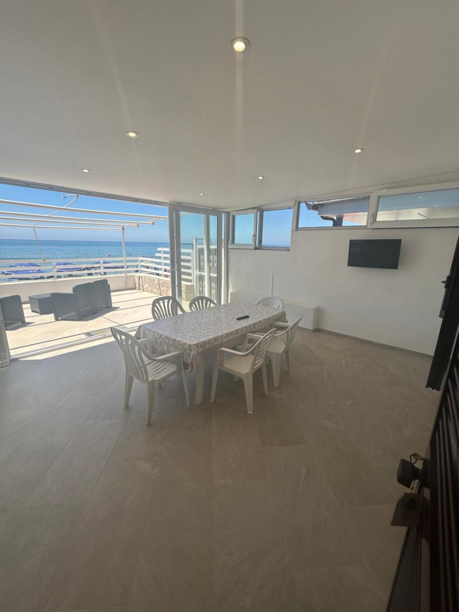 Palomera Luxury Apartment Sul Mare Gaeta Exterior photo